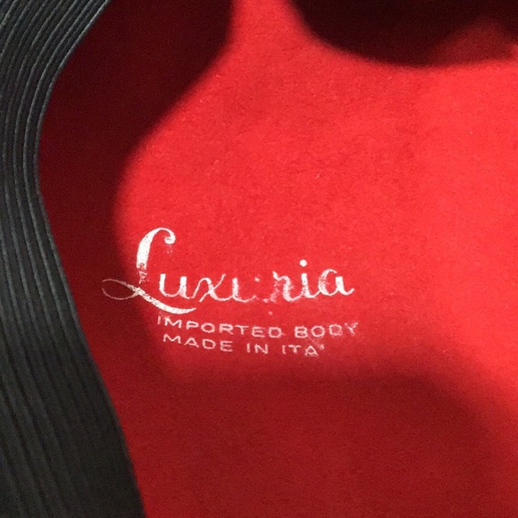 RARE Yves Saint Laurent Luxuria Wool-Felt Beret Cloche Hat, Made in Italy, Red - Picture 8 of 10